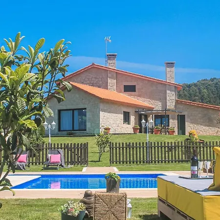 Awesome In A Corua With Indoor Swimming Pool, Wifi And 5 Bedrooms * Teira